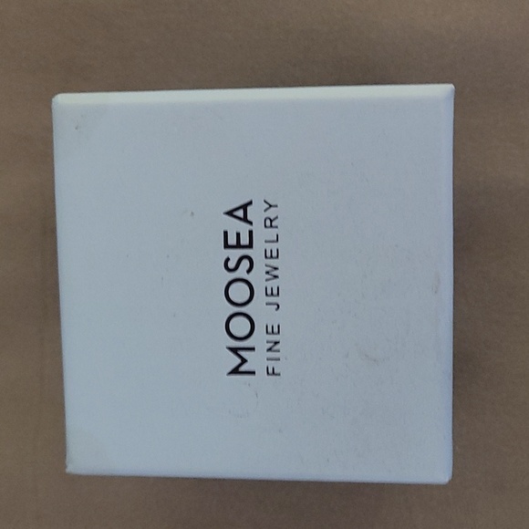 New in box! Cute Moosea gold plated choker double necklace. - Picture 4 of 4